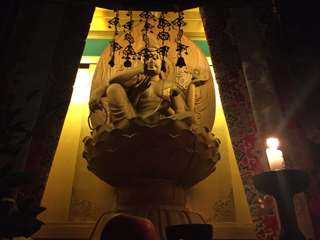 Temple5