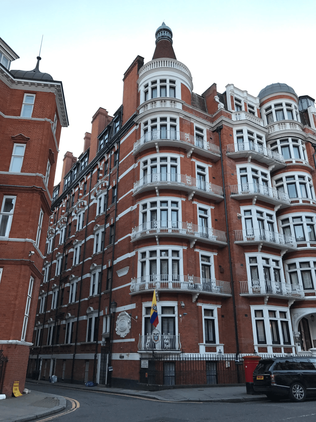 assange-2